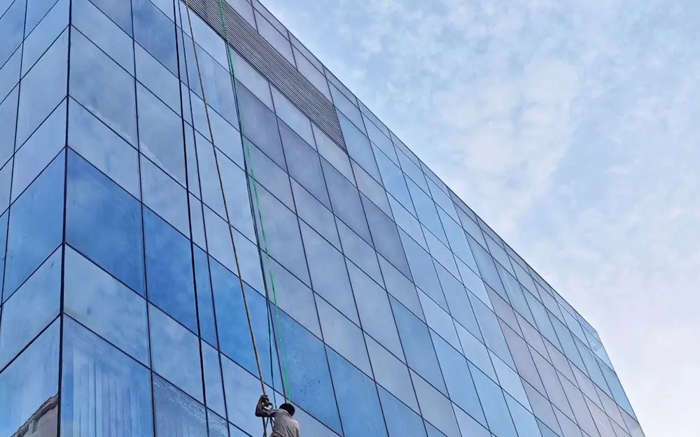 Fensterreinigung in Sprockhövel — AZAKO Umwelttechnik