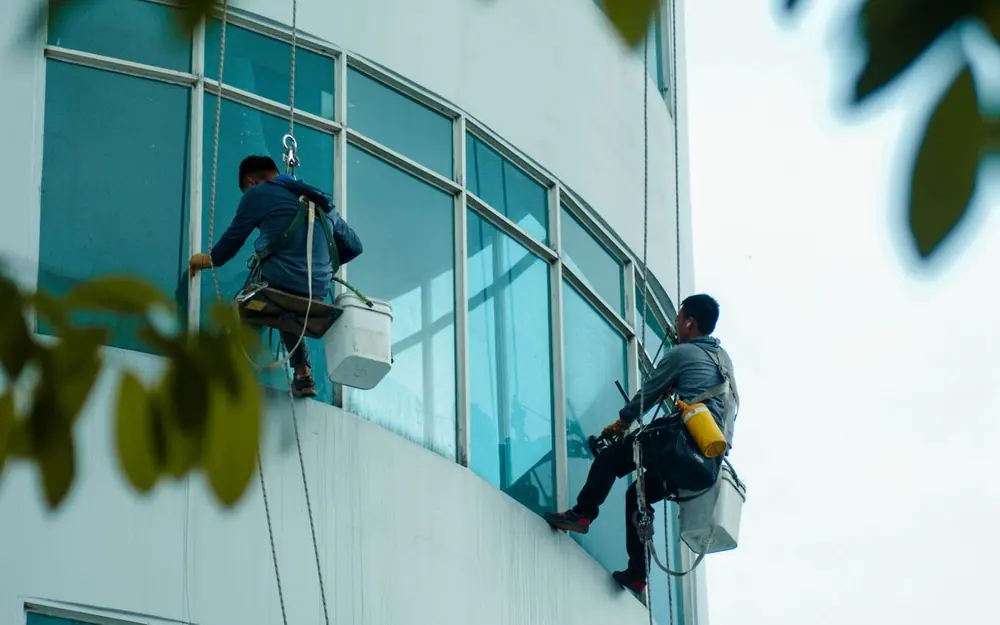 Fensterreinigung in Gladbeck — AZAKO Umwelttechnik