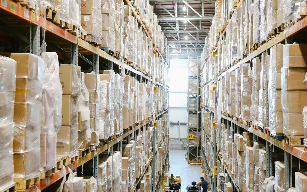 Hallenreinigung in Gladbeck — AZAKO Umwelttechnik