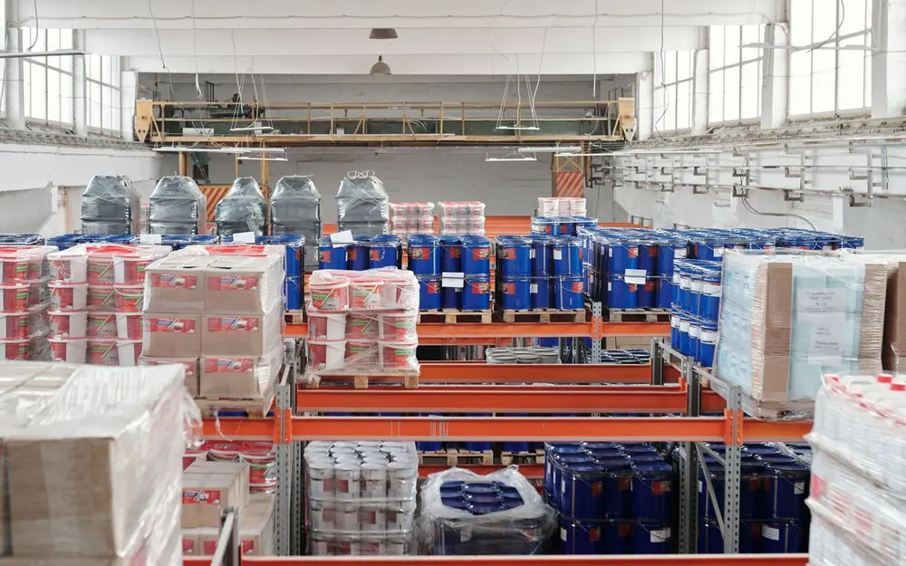 Hallenreinigung in Duisburg — AZAKO Umwelttechnik